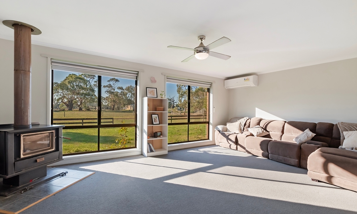 38 O'Brien Street, Hawkesdale, VIC 3287 AUSTRALIA