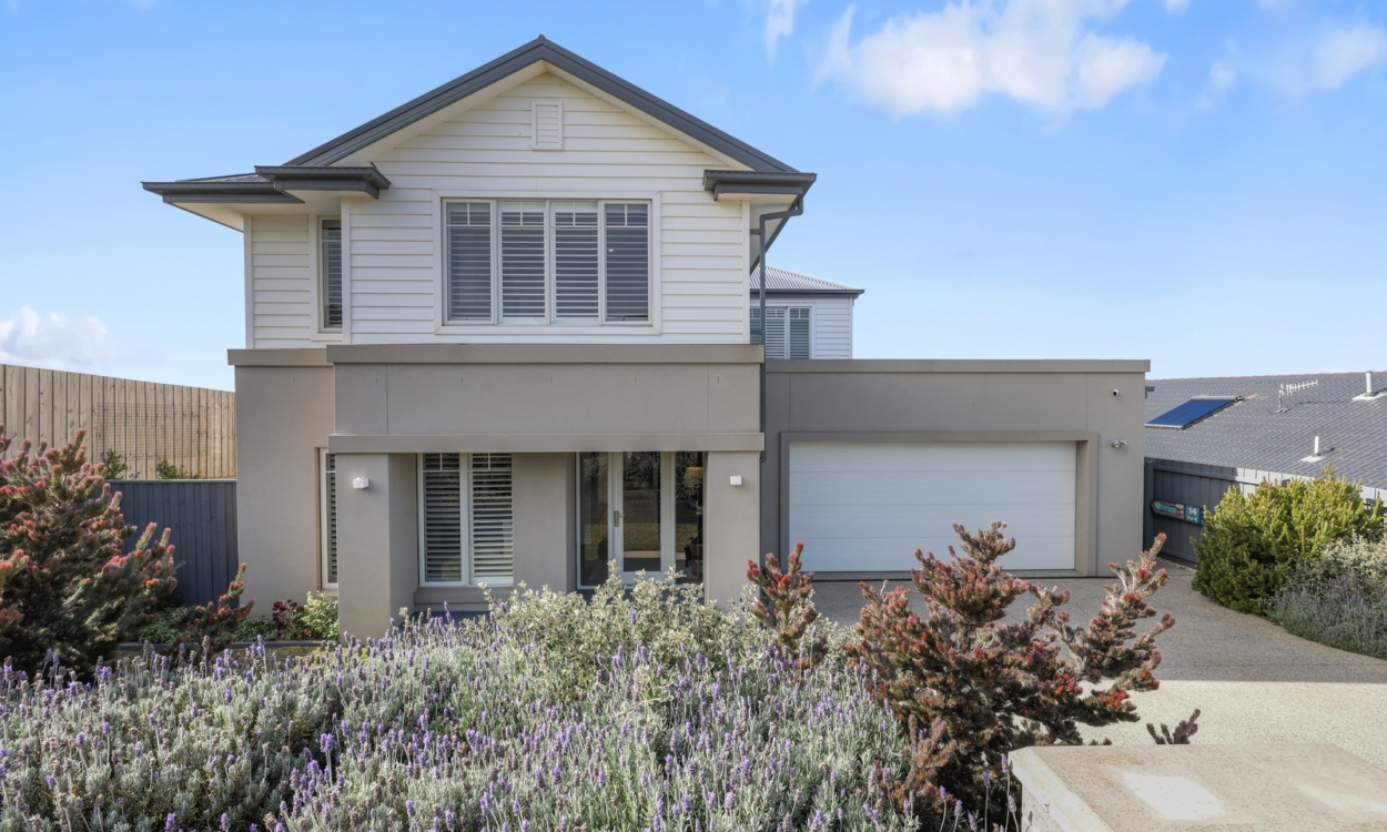 32 Seascape View, Warrnambool, VIC 3280 AUSTRALIA